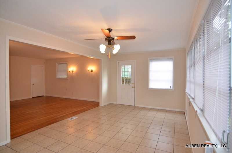 2403 Sparks Rd - Photo 3 of 13