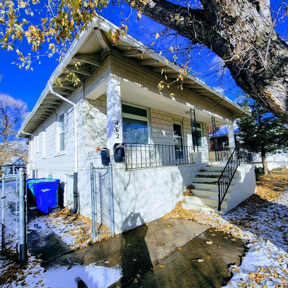 462 Canyon Rd #A - Photo 2 of 16