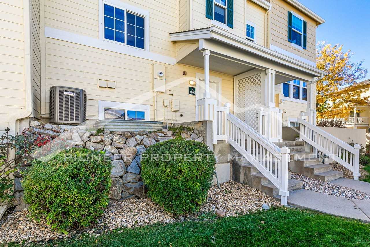 3800 Colorado Ave #B - Photo 2 of 26