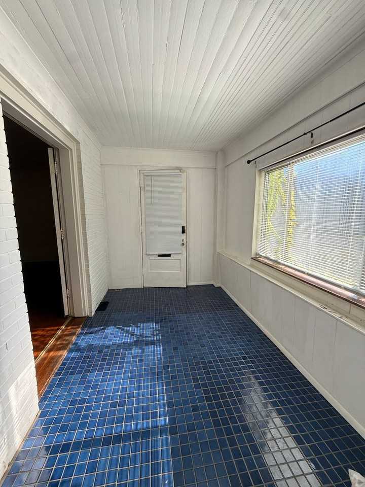 1566 Quarrier Street - Photo 2 of 20