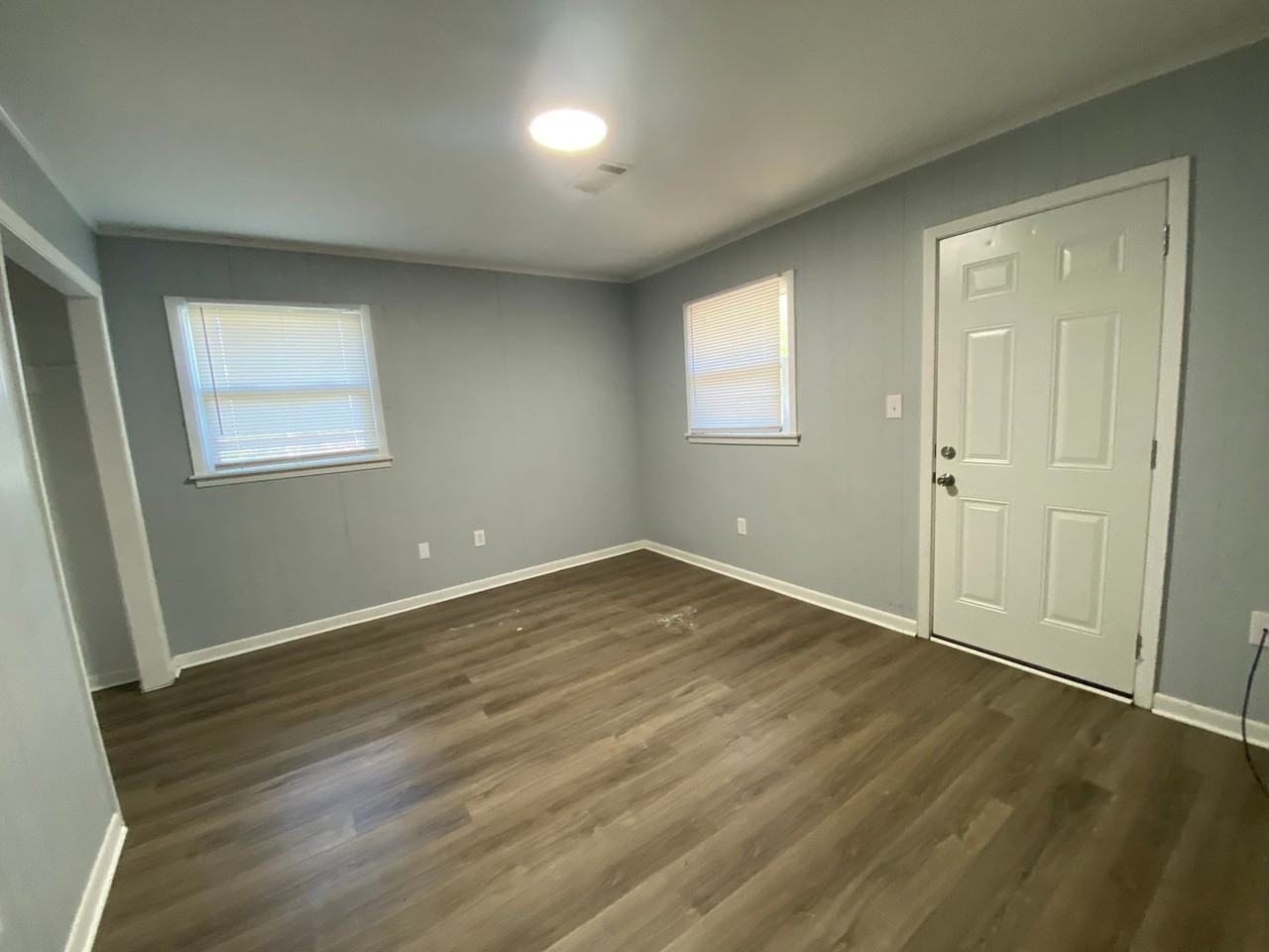 1714 Winston St - Photo 7 of 8