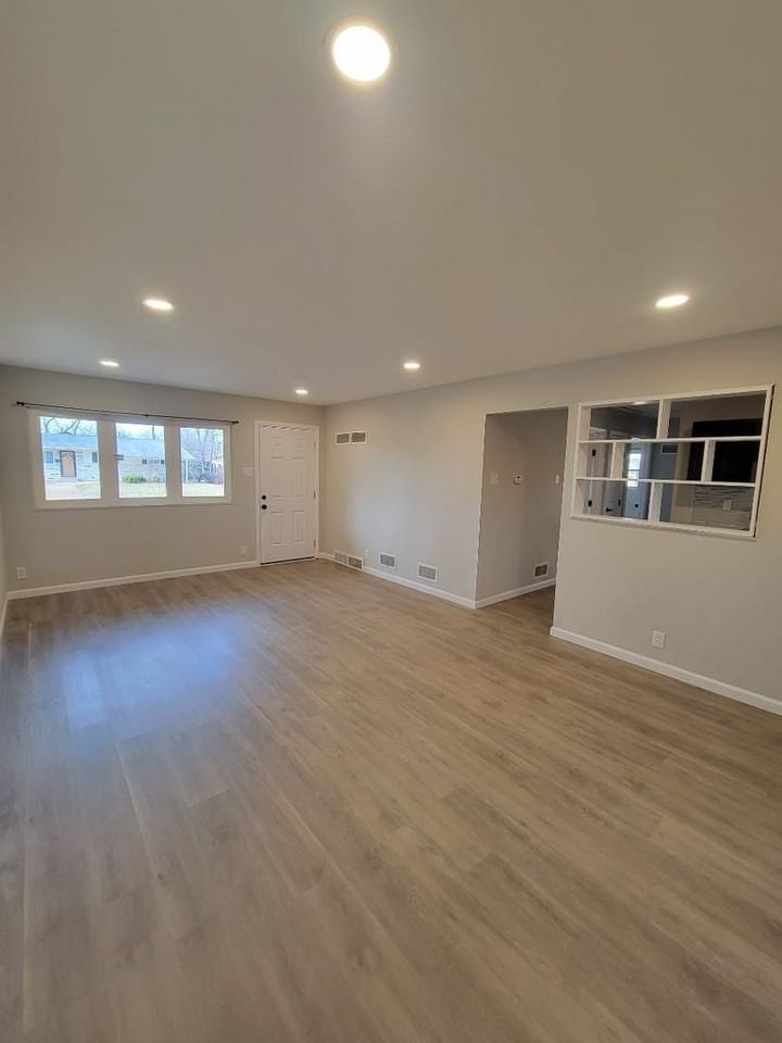 10348 Durness Dr - Photo 5 of 13