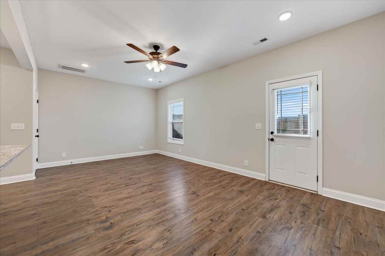 376 Fallow Cir - Photo 6 of 34