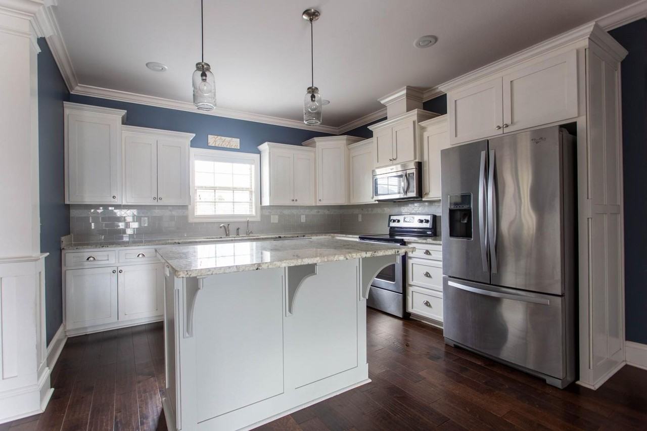 4209 Bowen Way - Photo 7 of 17