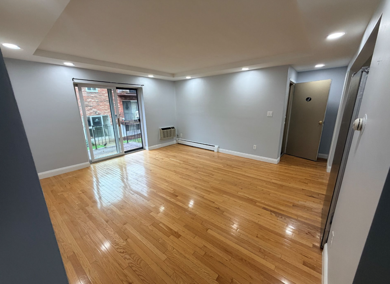 20 Westgate Rd #3 - Photo 6 of 10
