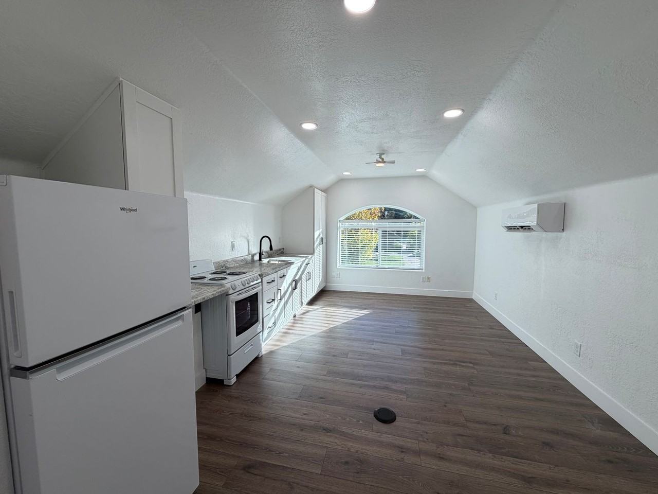 1350 S 325 W - Photo 3 of 16