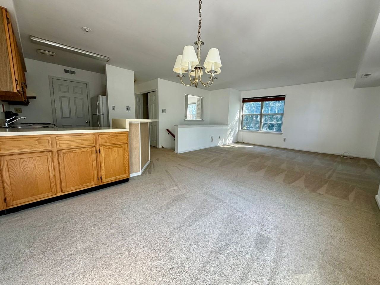 32 Everett Dr - Photo 5 of 29
