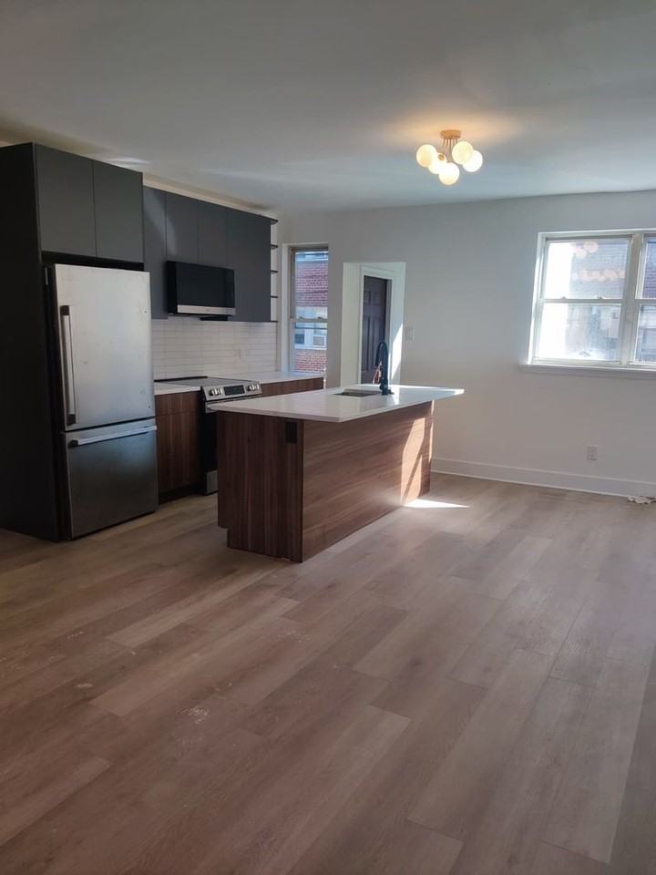 2925 N 21st St - Photo 4 of 9