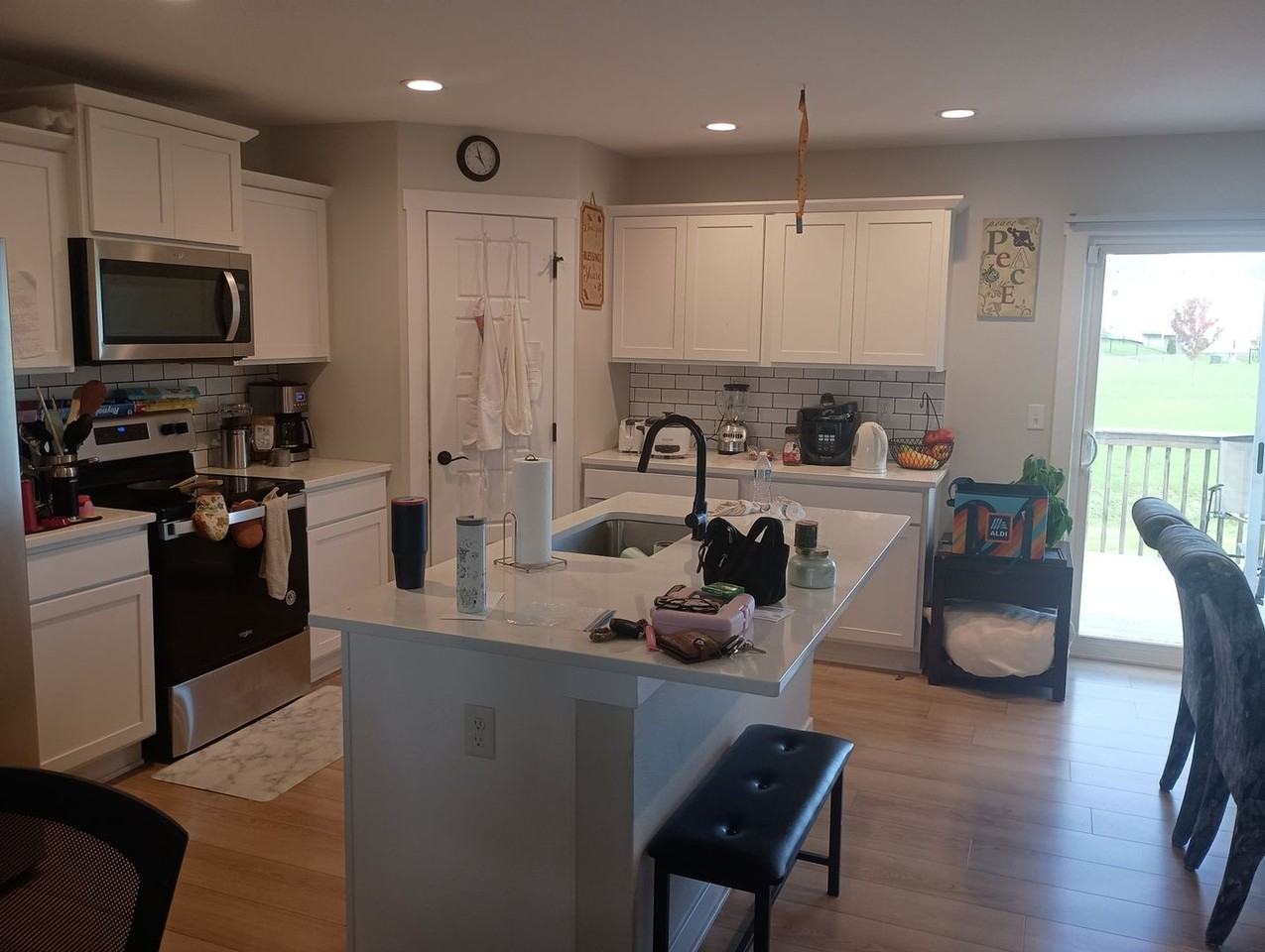1210 Nw Mill Springs Dr - Photo 4 of 27