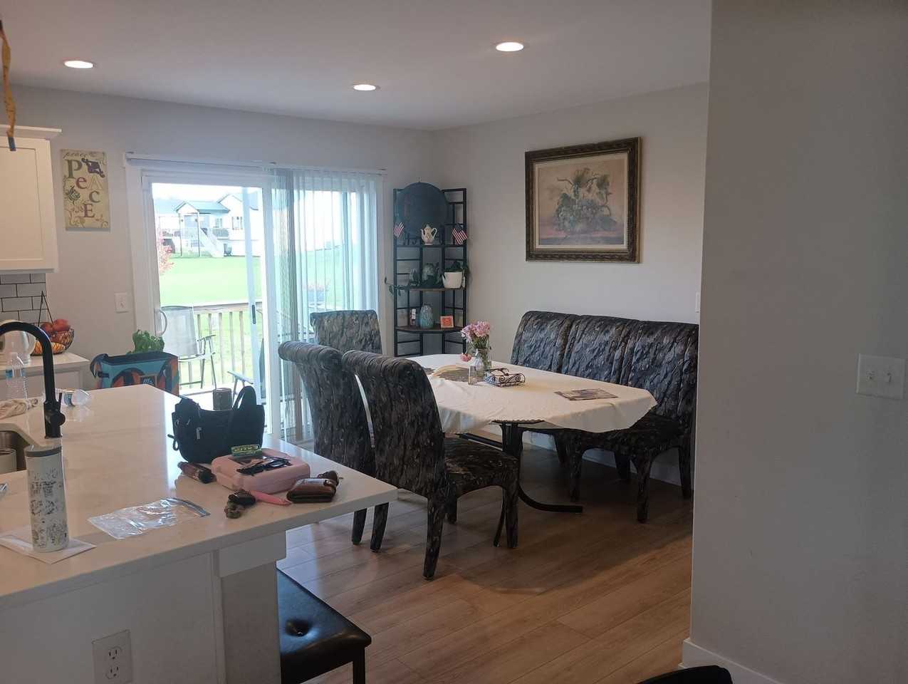1210 Nw Mill Springs Dr - Photo 5 of 27