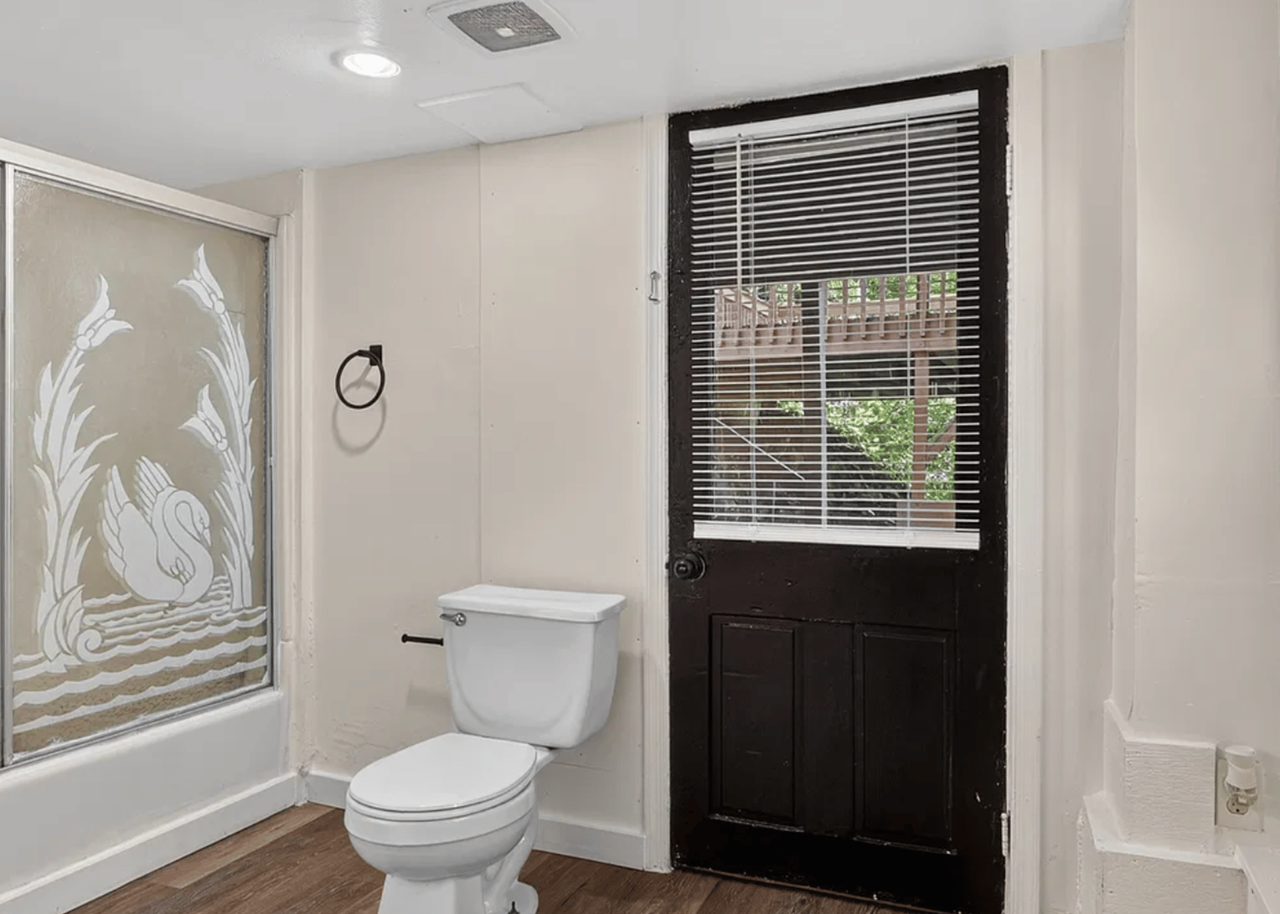 502 State St - Photo 6 of 10
