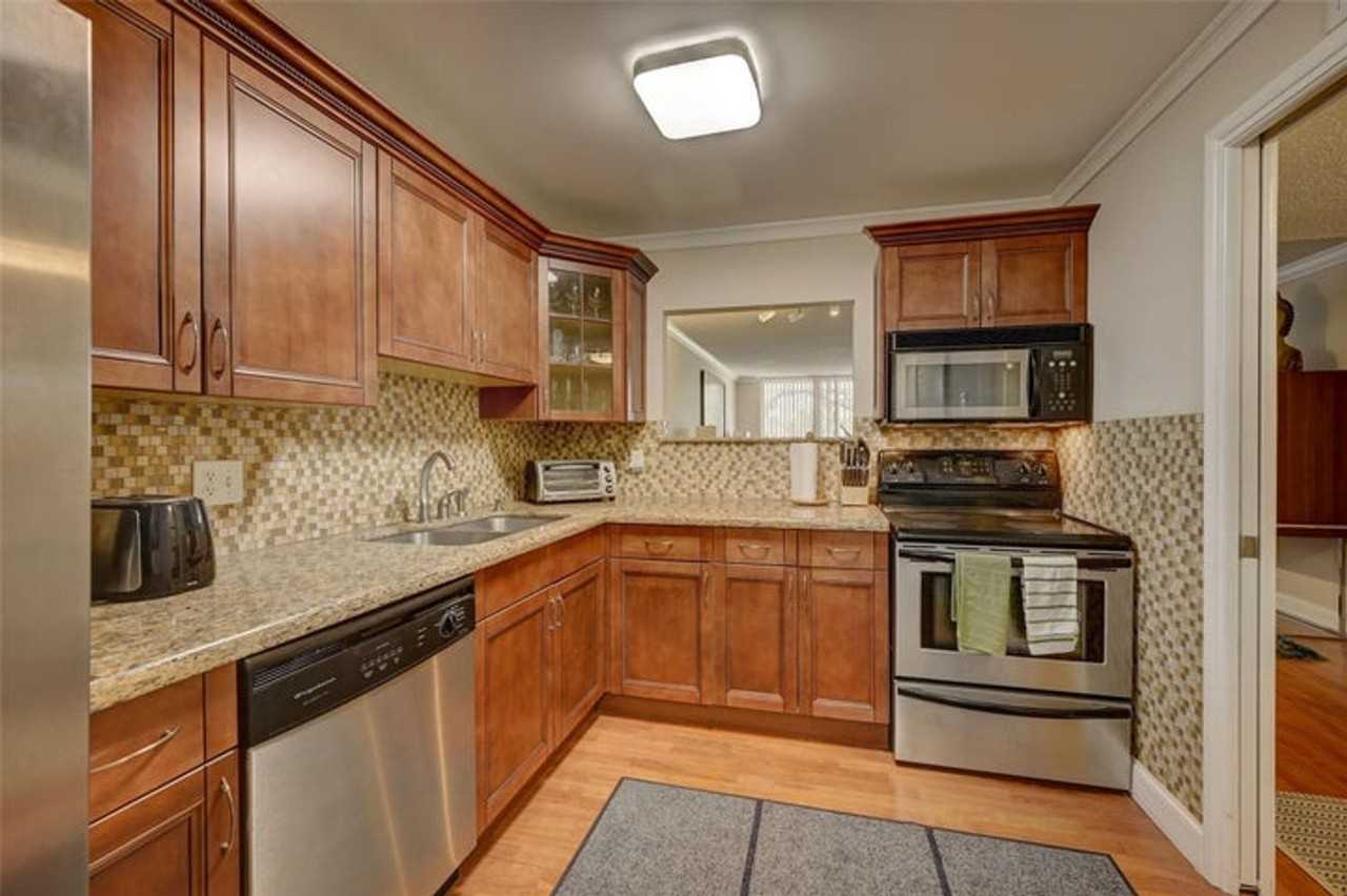 823 Cypress Blvd - Photo 2 of 13
