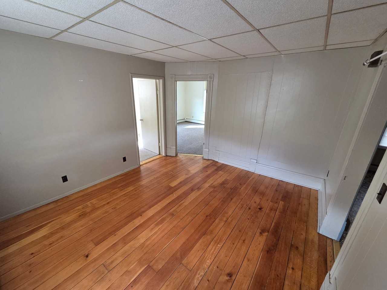 270 S Cranberry Avenue - Photo 6 of 20