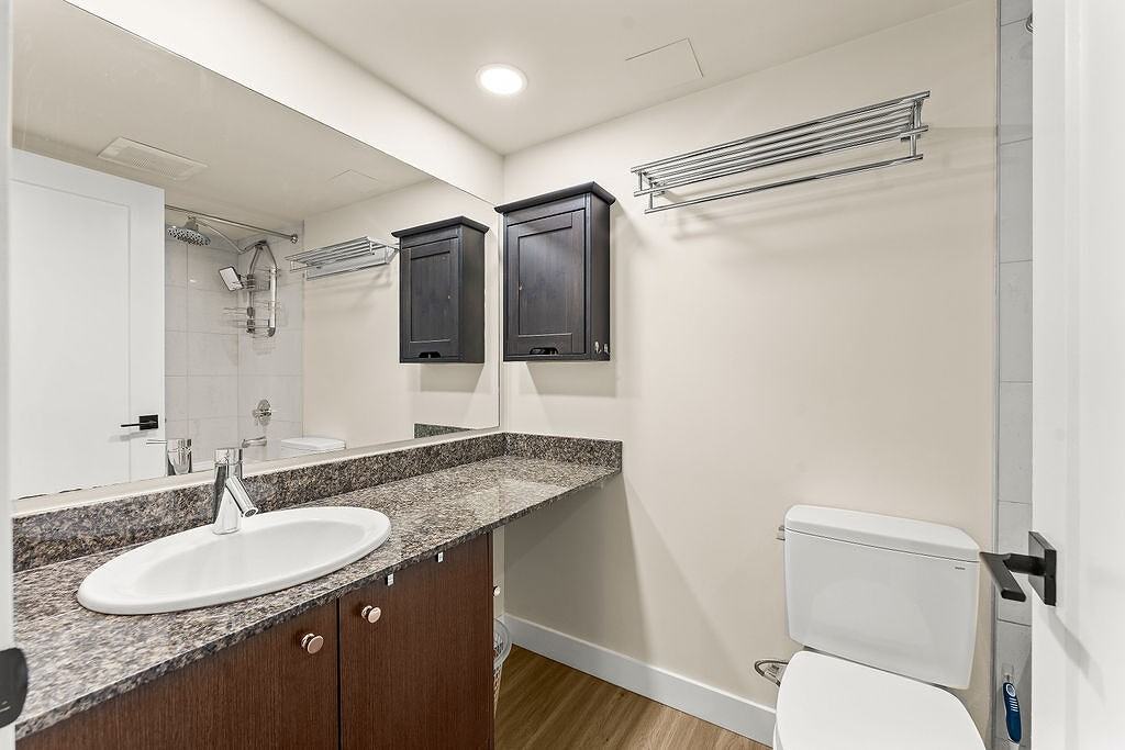 1212 - 1212 Howe St - Photo 5 of 21