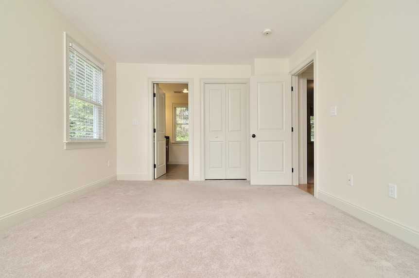 49 Fottler Rd #NA - Photo 4 of 10