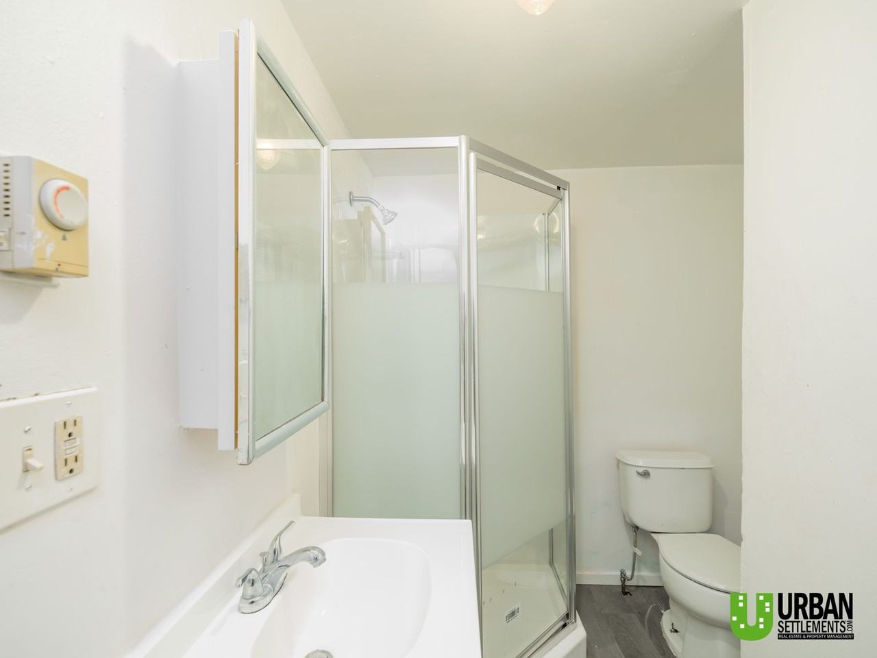1723 E Mission Ave #3 - Photo 3 of 10