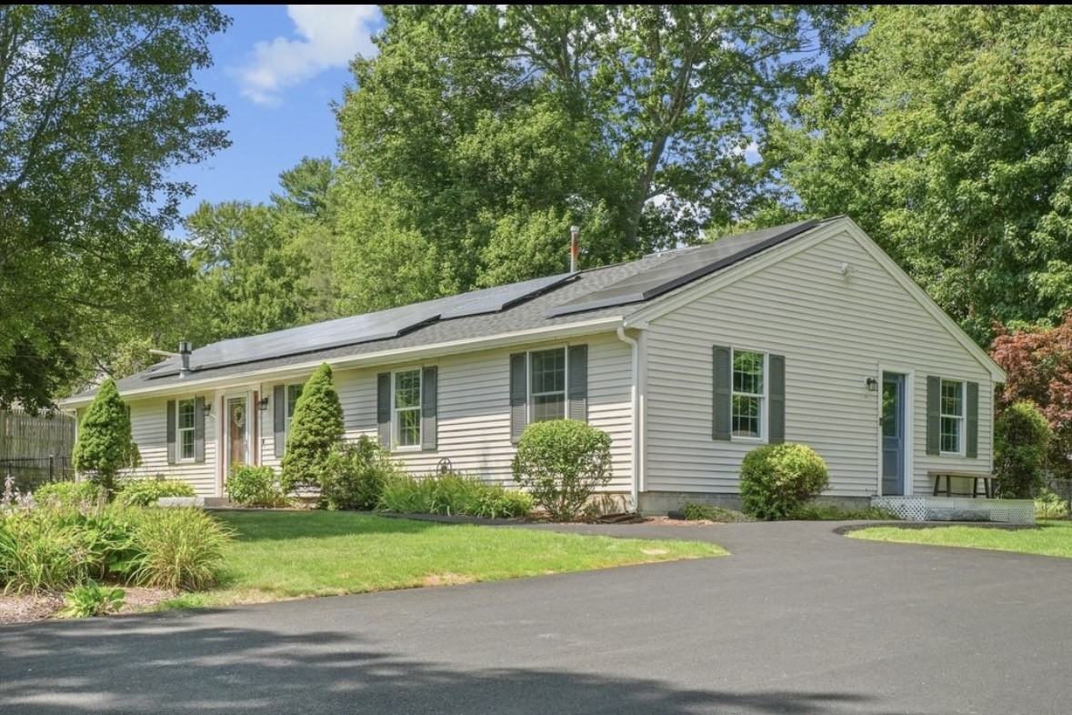 4 Ratner Rd #NA - Photo 2 of 43