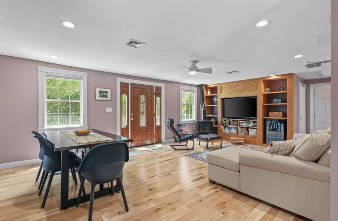 4 Ratner Rd #NA - Photo 6 of 43