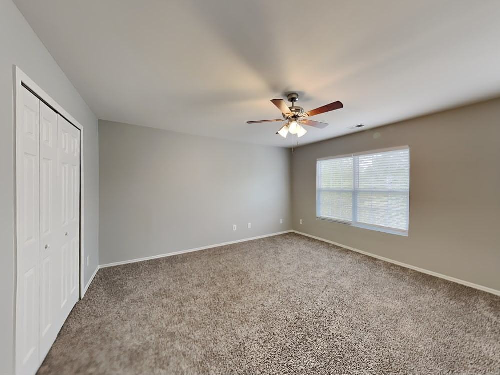 2424 Buckleigh Dr #NA - Photo 7 of 9