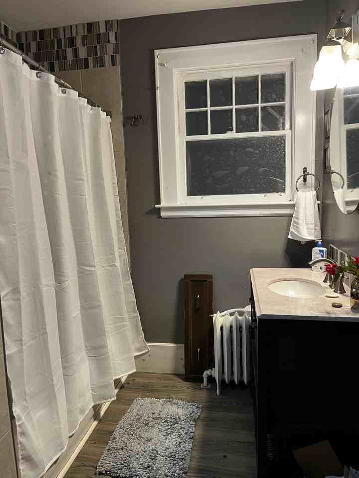 649 Parkway E #NA - Photo 2 of 40