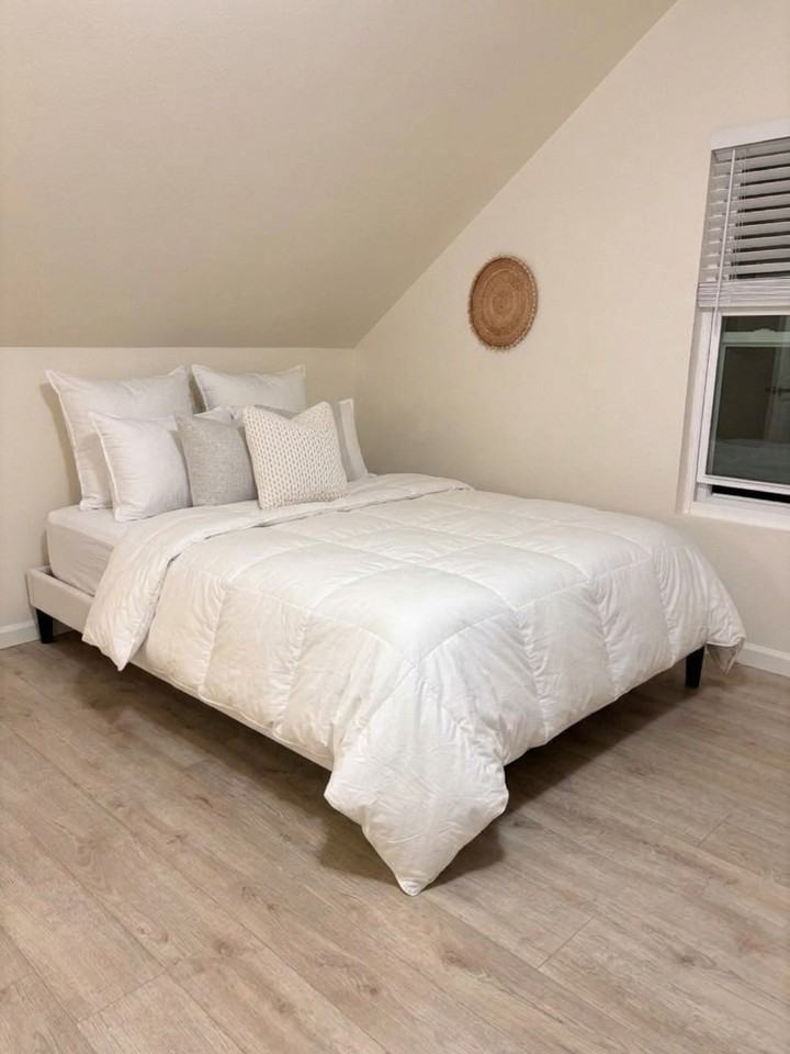 391 Torrington Dr #2 - Photo 7 of 11