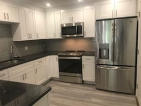 1077 Chestnut St #2 - Photo 1 of 1