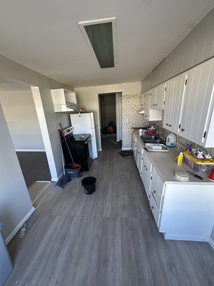 75 River St #2 - Photo 5 of 12