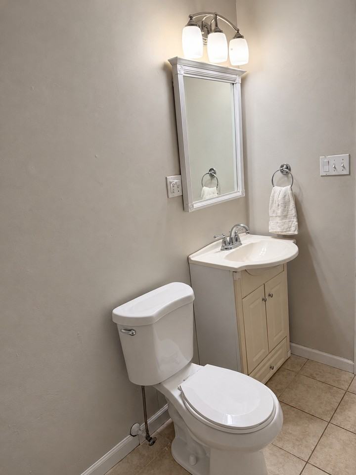 7 Fern Ln #NA - Photo 2 of 20