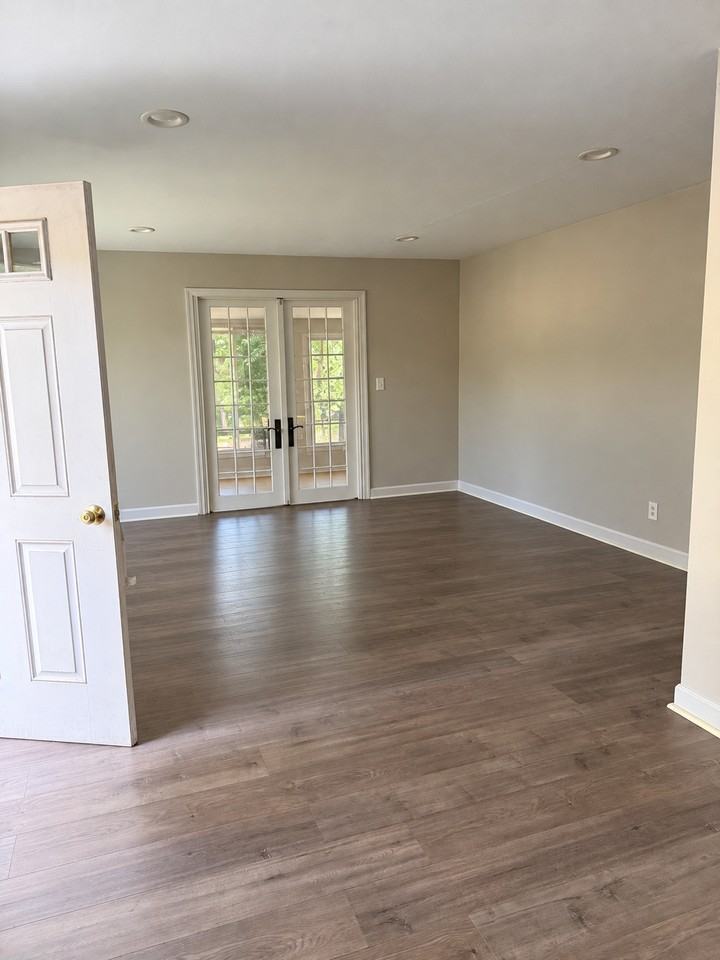 7 Fern Ln #NA - Photo 3 of 20