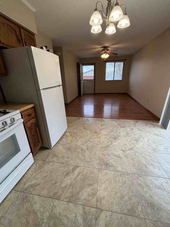 204 T1350 #7 - Photo 7 of 10