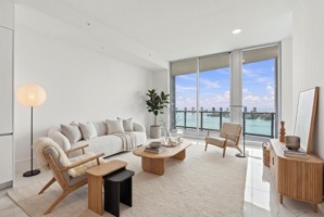 featured image of 220 Lake Shore Drive