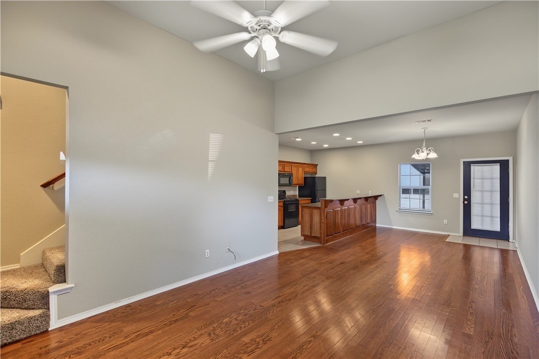 3104 Sw Deerfield Blvd #2 - Photo 7 of 27