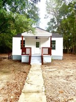 featured image of 13 Kingsgate Dr #1