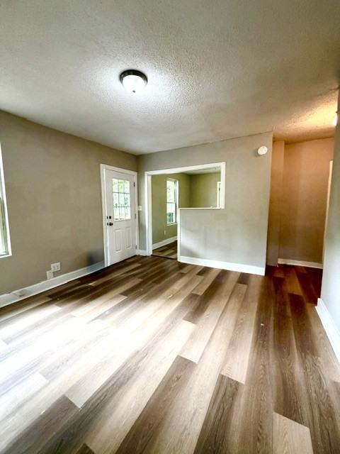 13 Kingsgate Dr #1 - Photo 2 of 13