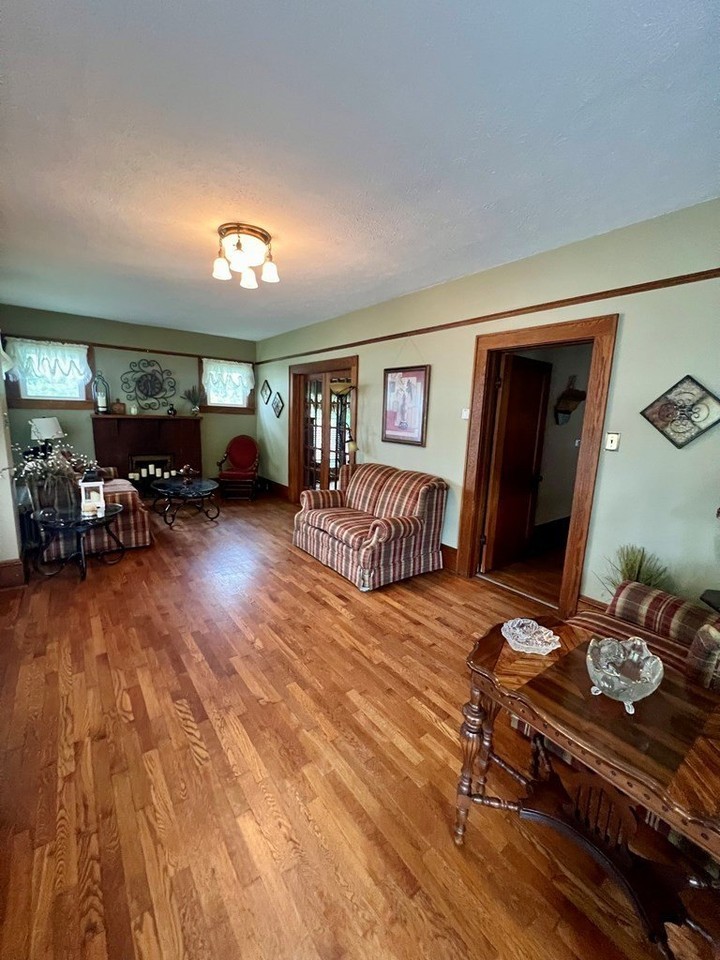 1461 Ritter Dr - Photo 4 of 29