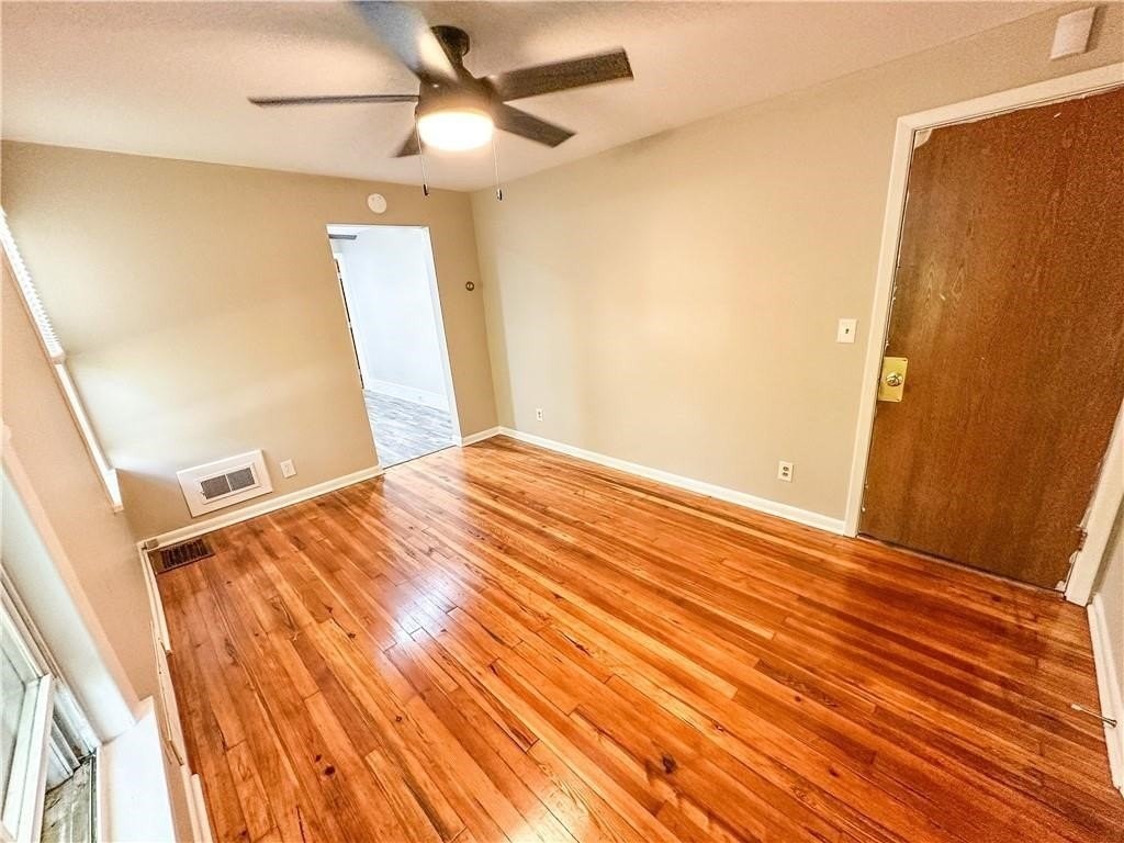 81 Stewart St #3 - Photo 5 of 8