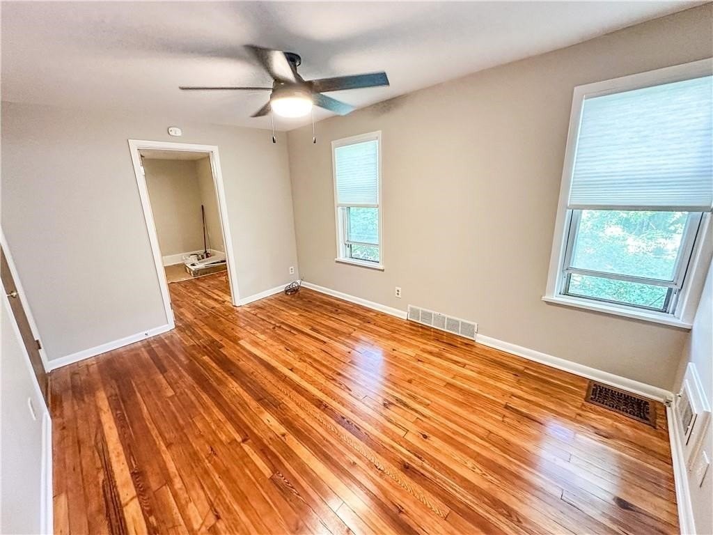 81 Stewart St #3 - Photo 6 of 8