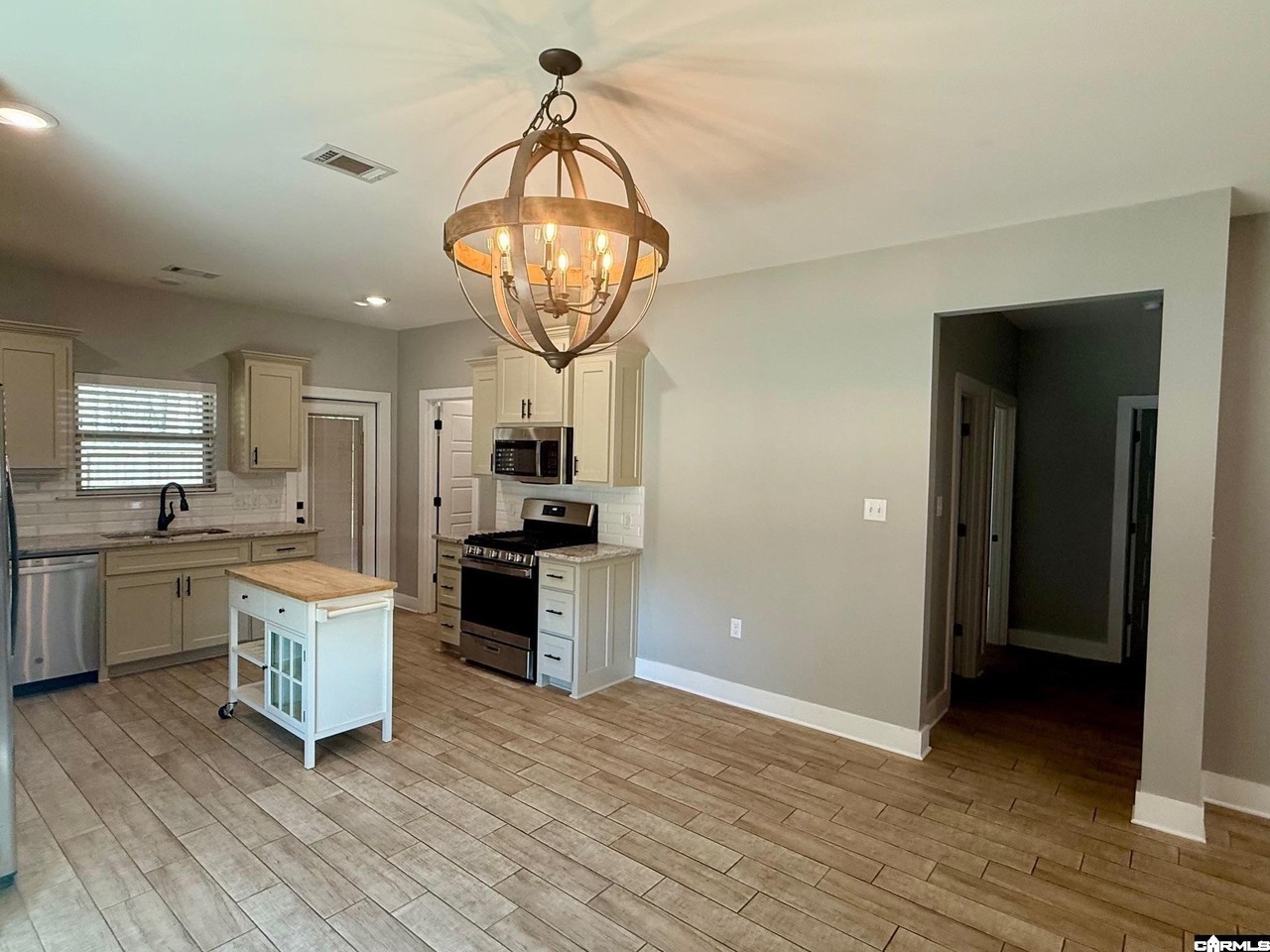 1100 Grand Teton Dr - Photo 5 of 24