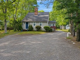 6 Marshall Dr - Photo 1 of 1