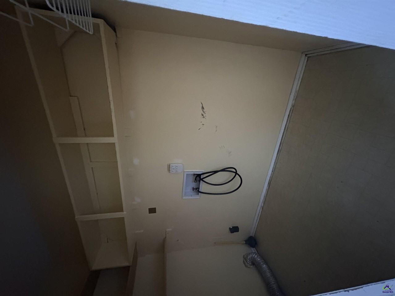 202 Highland Dr - Photo 6 of 19