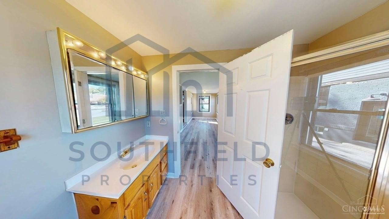 6234 Montgomery Rd - Photo 6 of 20