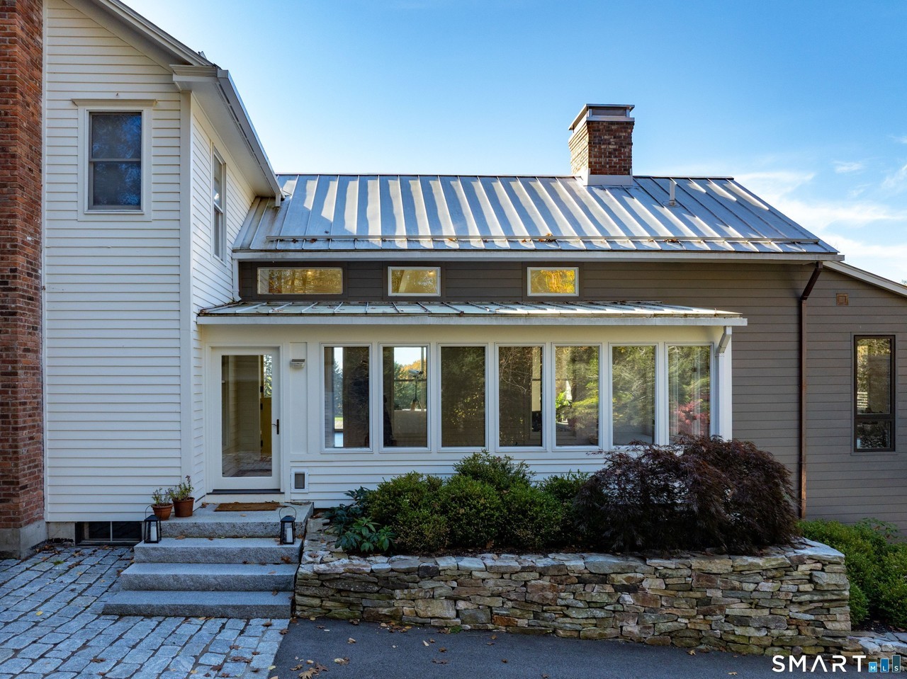 23 Harrison St - Photo 3 of 29