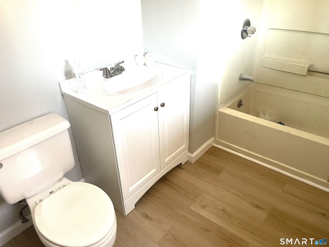53 Mckinley Ave - Photo 3 of 10
