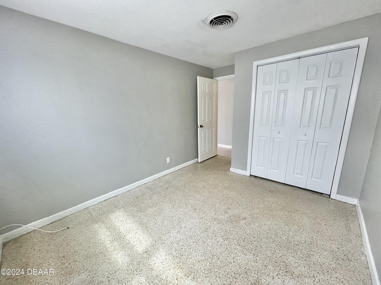 3864 S Atlantic Ave #WEST - Photo 7 of 10