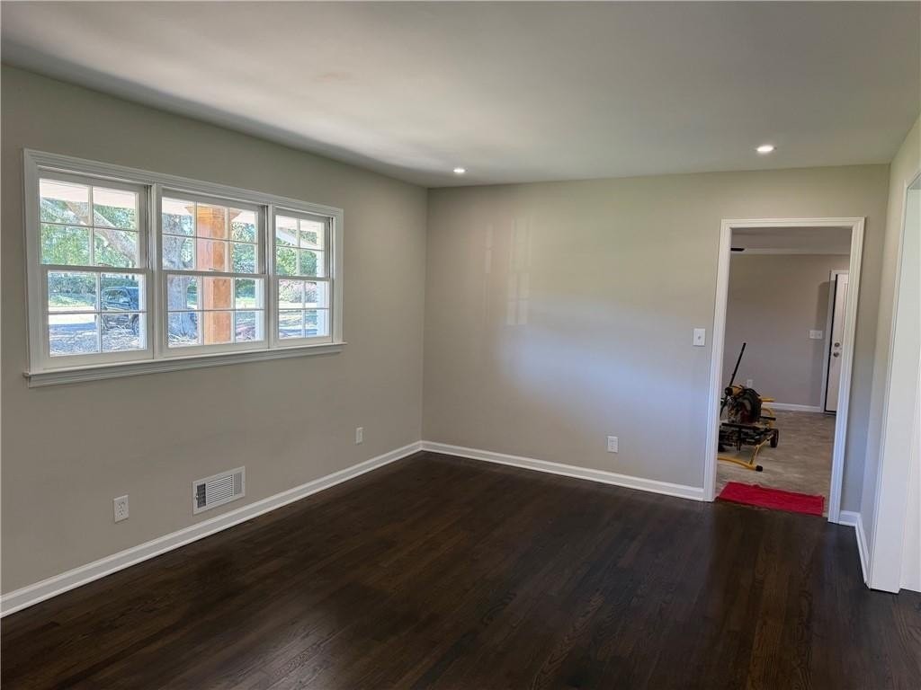 2642 Skyland Dr - Photo 3 of 25