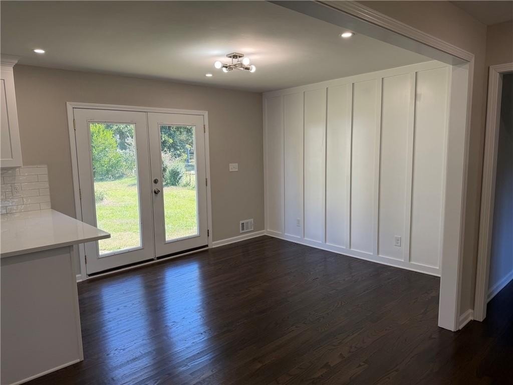 2642 Skyland Dr - Photo 5 of 25