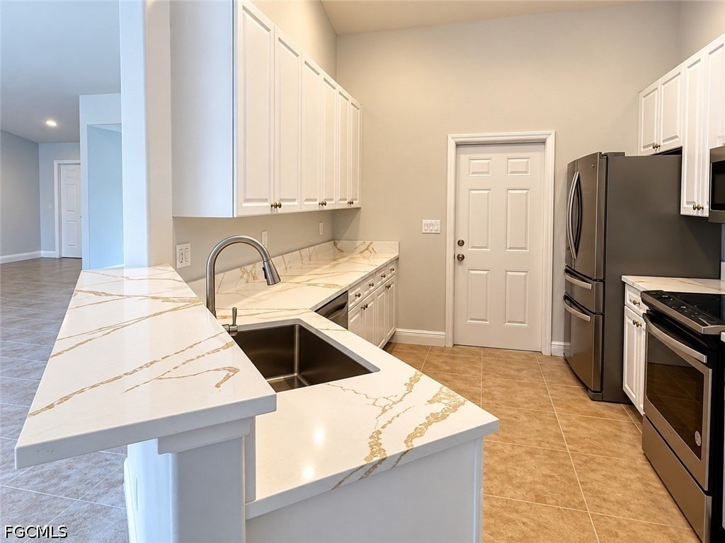 1219 Se 35th Ter - Photo 4 of 11