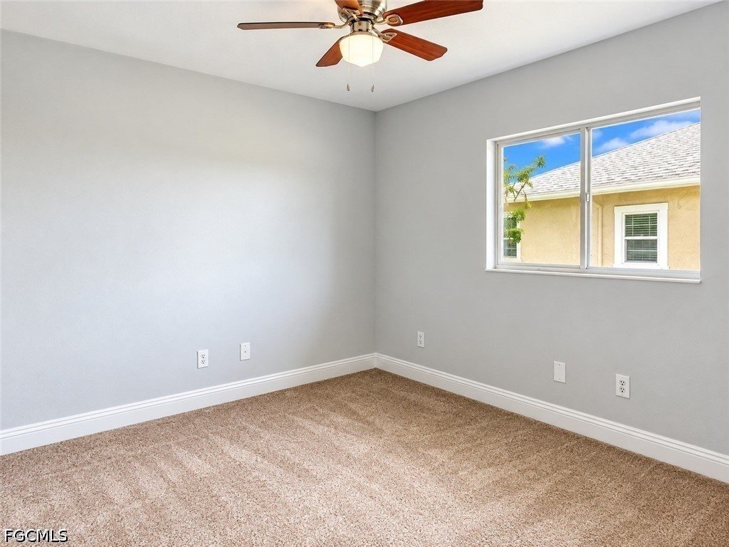 1219 Se 35th Ter - Photo 7 of 11