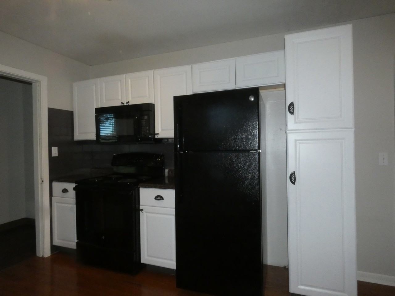 6103 N Olive St - Photo 6 of 19