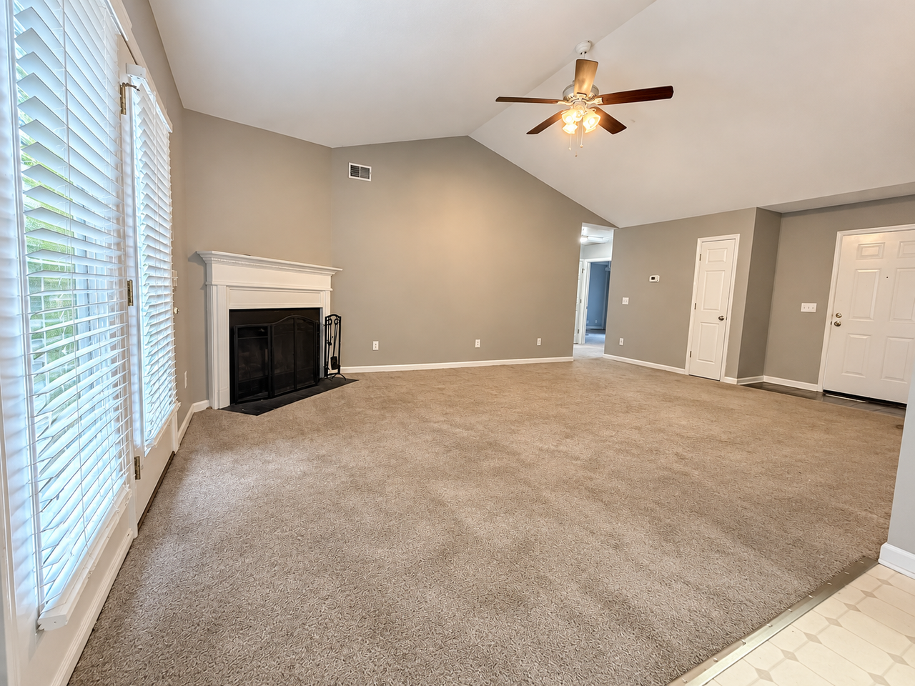 505 Bradfield Ct #1 - Photo 4 of 13